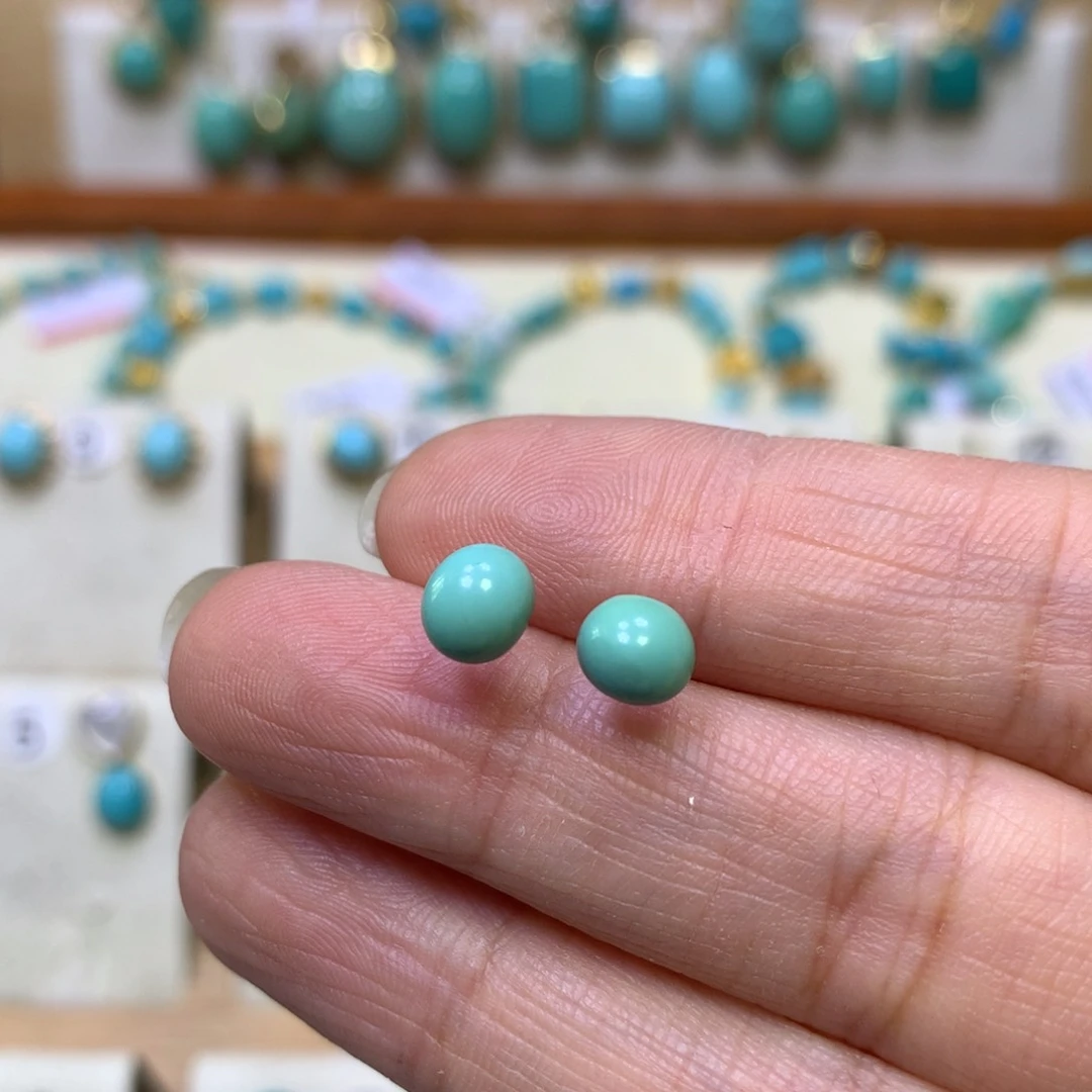 绿松石耳钉18K金镶嵌