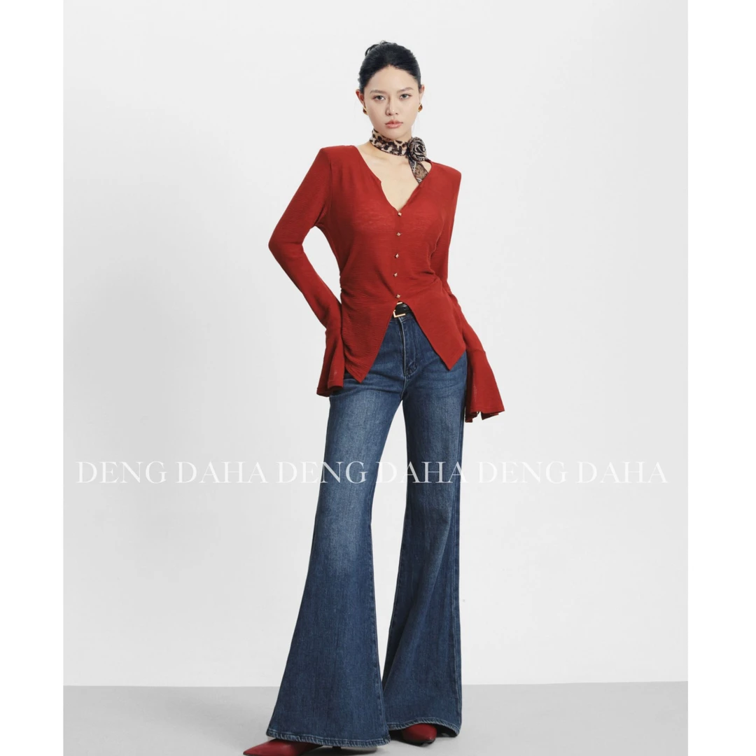 「心动代码」新款时尚气质显瘦v领长袖休闲上衣女HBZC621076 nnassa