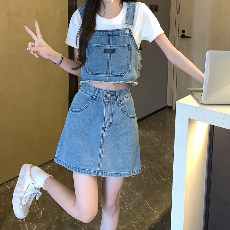 牛仔时尚套装韩版显瘦小个子洋气高腰夏季减龄包臀A字短裙两件套