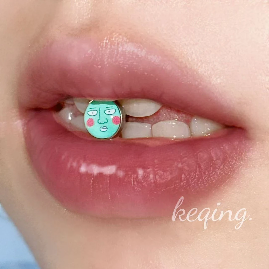 钛钢搞怪表情包舌钉耳饰个性穿刺饰品时尚潮搭可喝酒