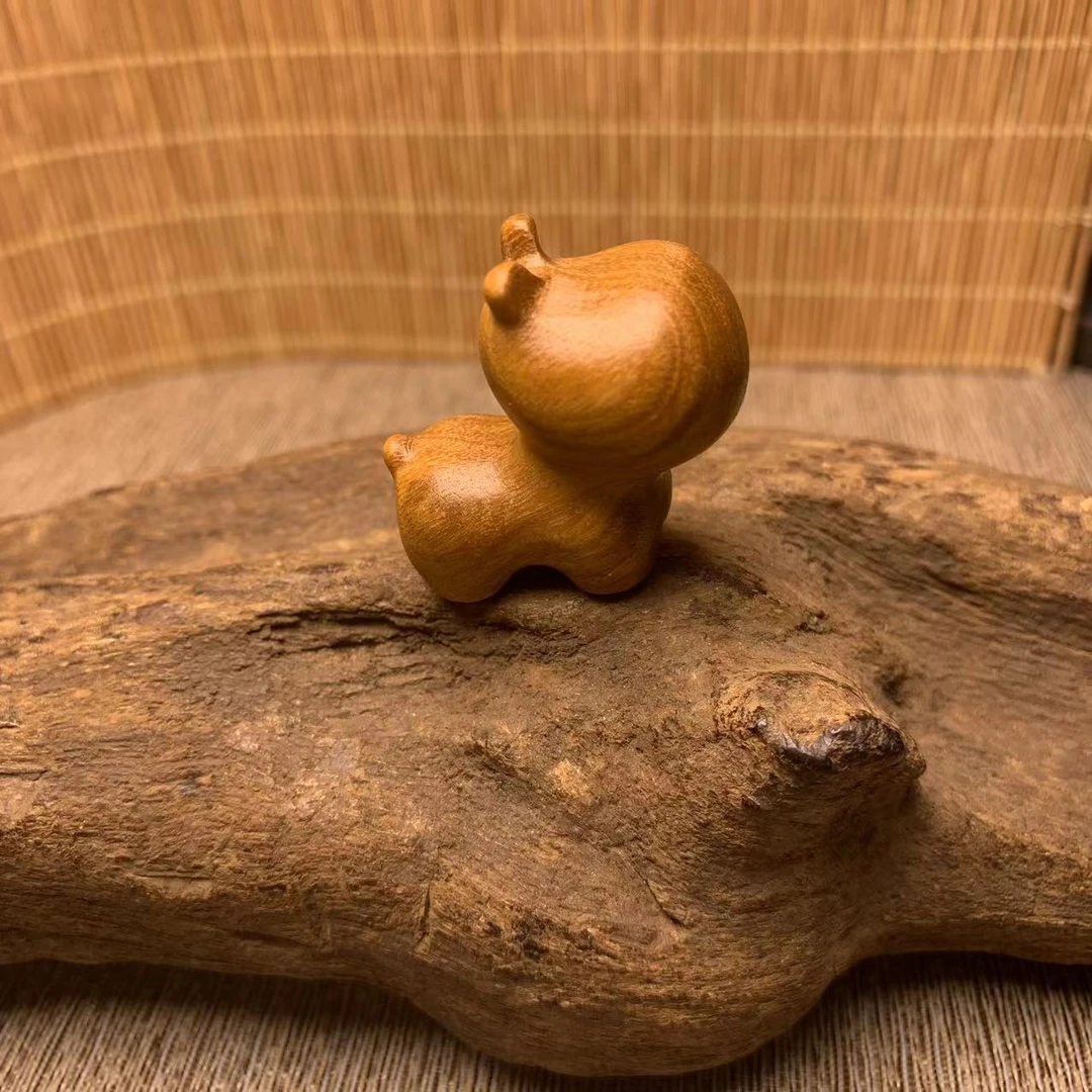 绿檀实木小河马小手把件