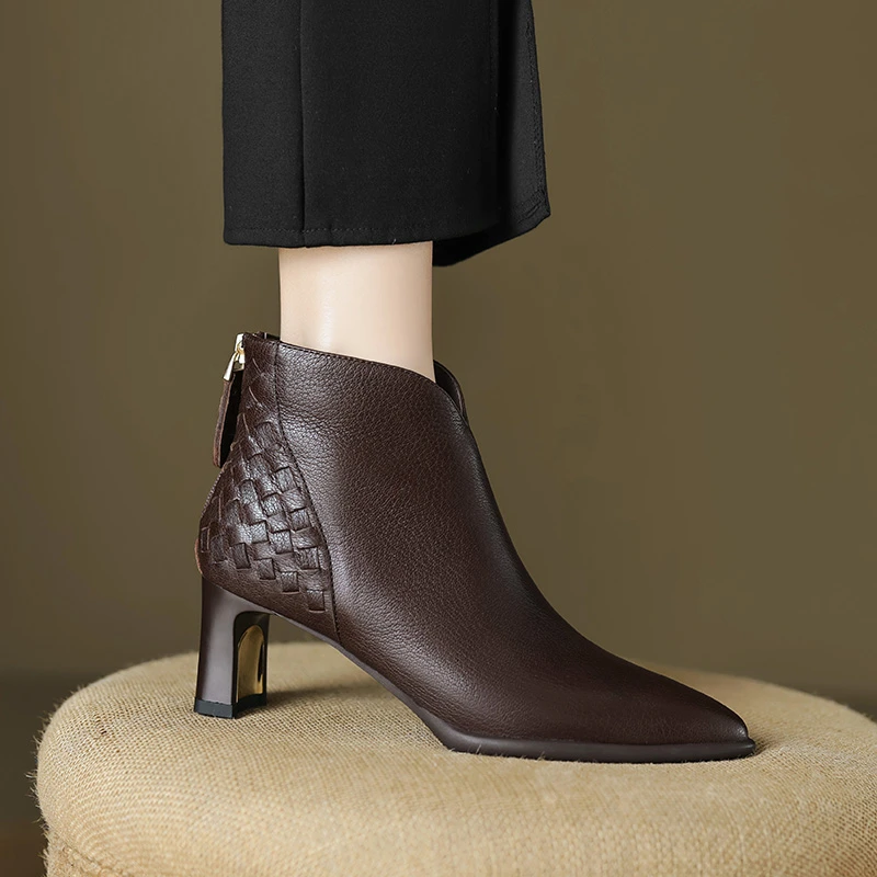 6CM高级感~羊皮尖头短靴高跟真皮靴子粗跟女士气质复古踝靴秋时尚