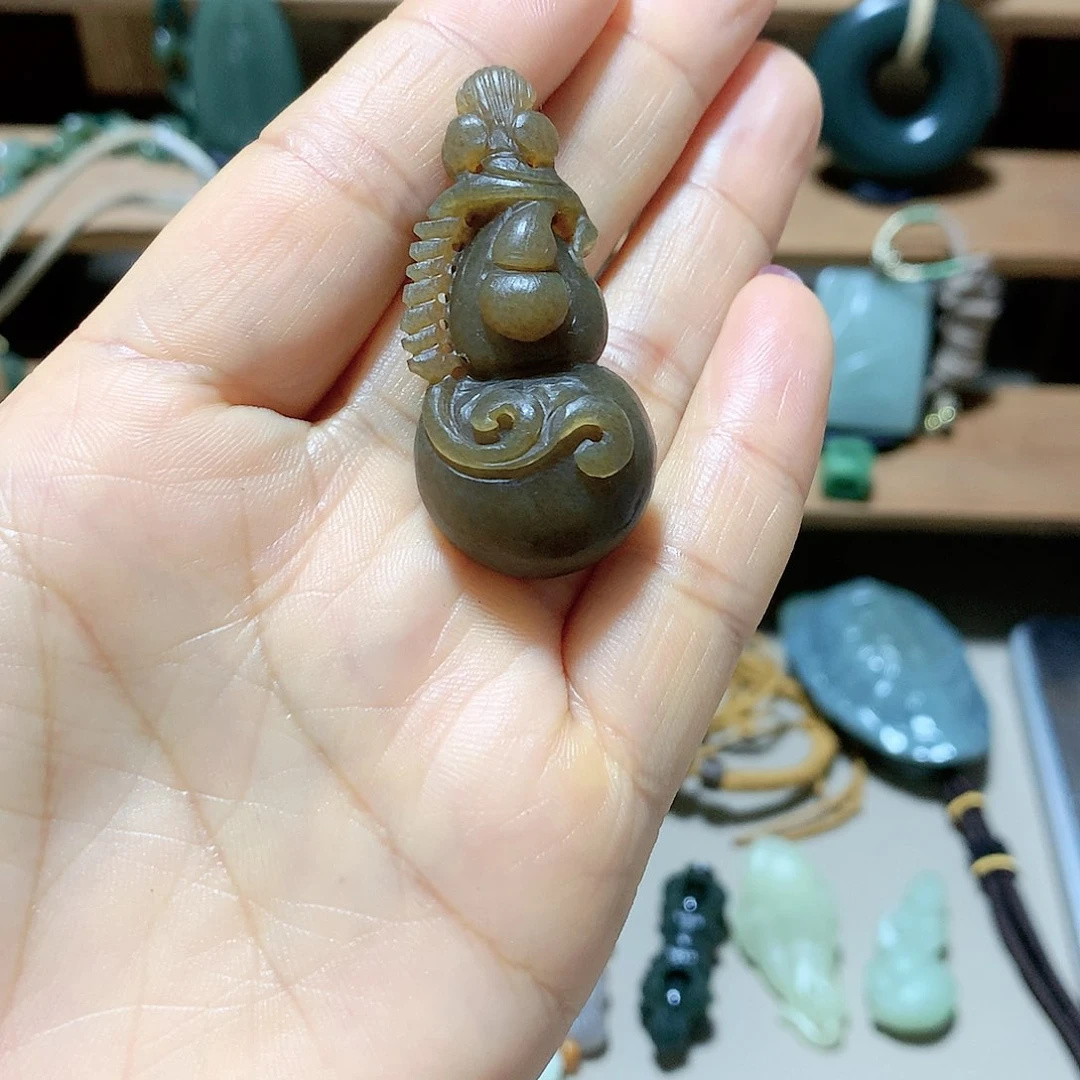 和田玉颈饰未镶嵌D****u