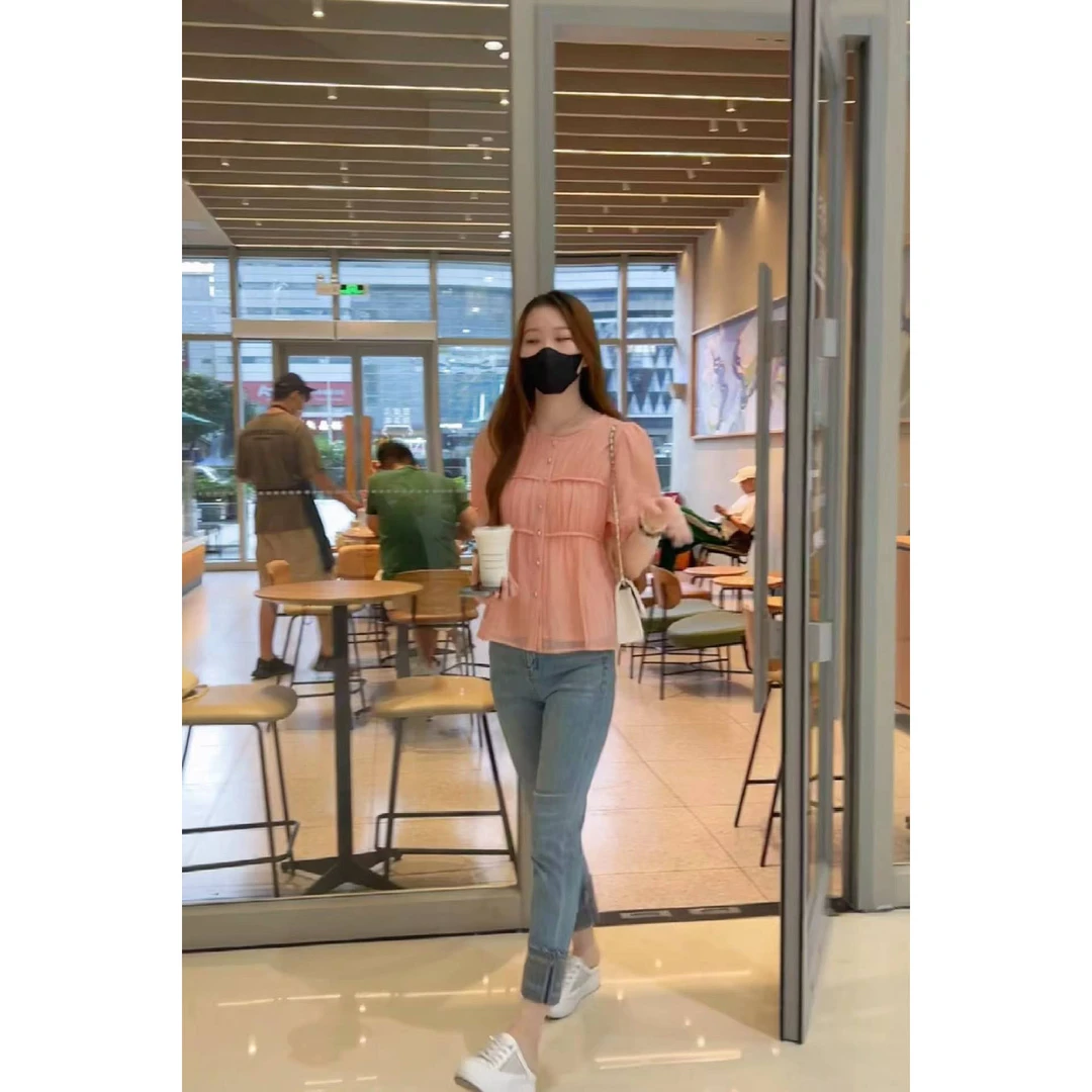 气质小衫时尚宽松甜美褶皱上衣小众方领设计感韩版洋气显瘦夏季