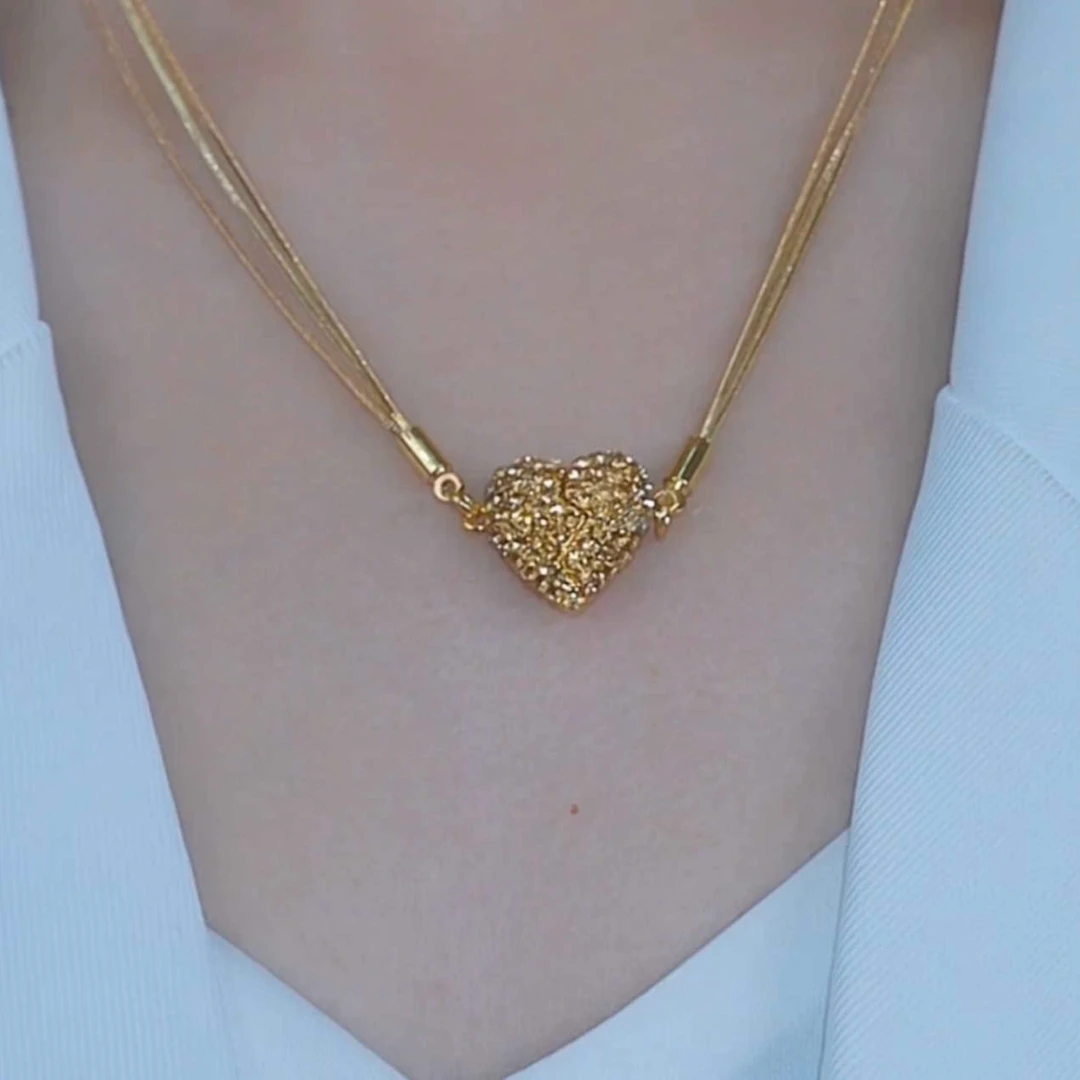 铜合金项链 心心相印磁吸扣爱心吊坠项链简约时尚轻奢满钻锁骨链