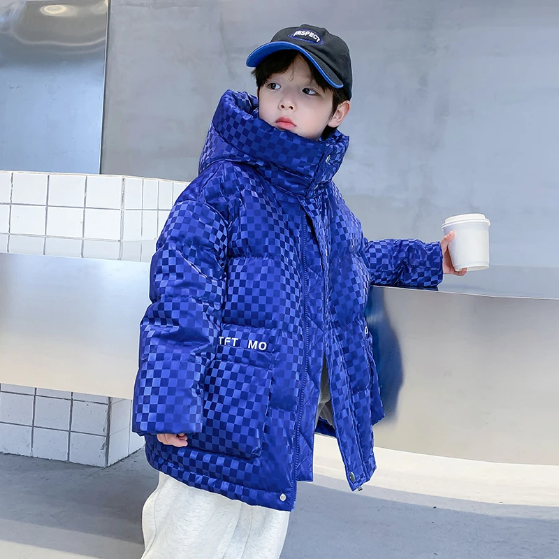 儿童中长款格子连帽羽绒服2023新款加厚冬装男童冬季炸街免洗外套
