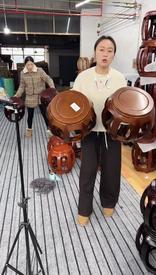 【闪购商品】花梨木类家具006 一对 胡桃色小号鼓凳 微瑕