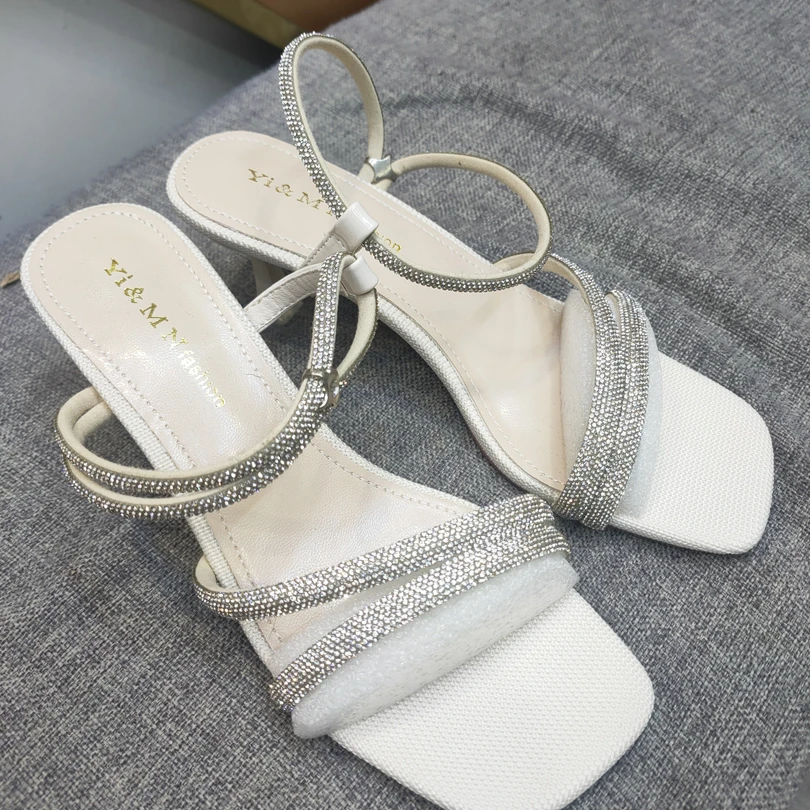 【小小】夏季新款女鞋时尚就在直播间