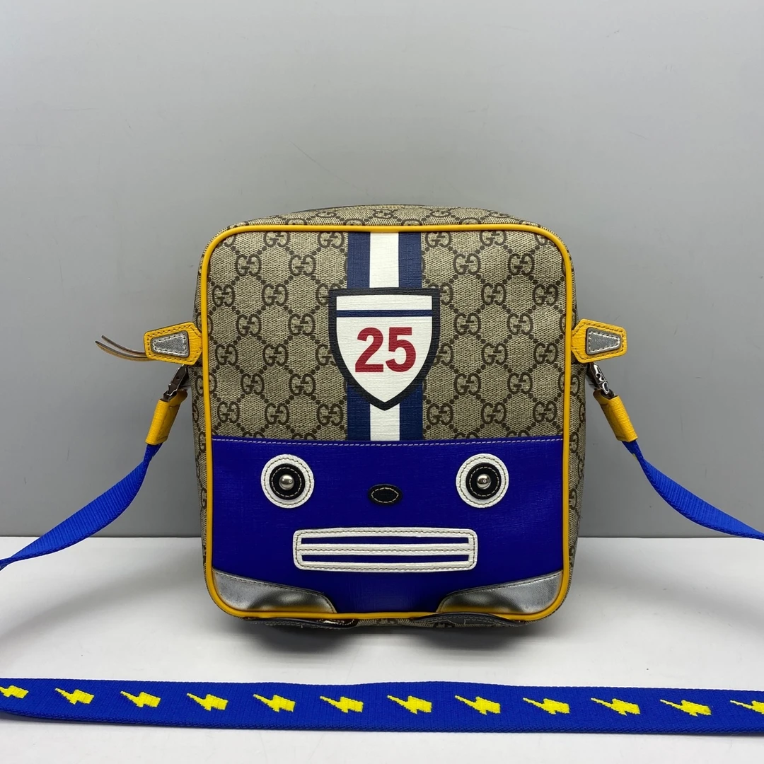 99新 GUCCI/古驰 98新Gucci古驰机器人记者包相机包斜挎包  4506