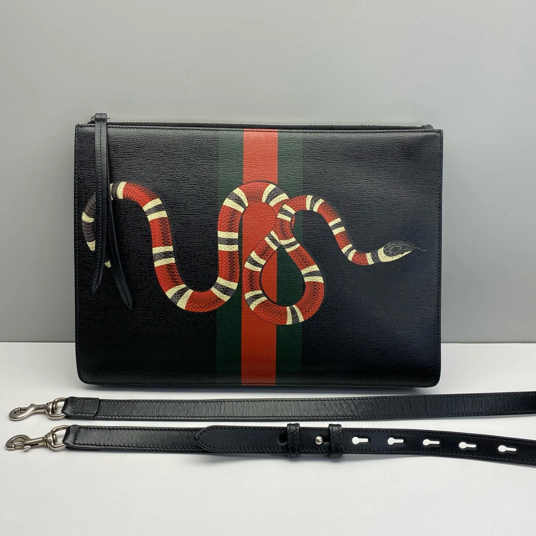 95新 GUCCI/古驰 97新珊瑚蛇牛皮男士单肩斜挎包6022 手拿包