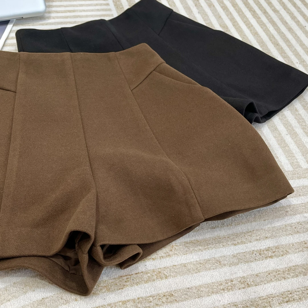 NANA定制-冬款加厚时装休闲A字型高腰百搭显瘦呢料短裤-6618