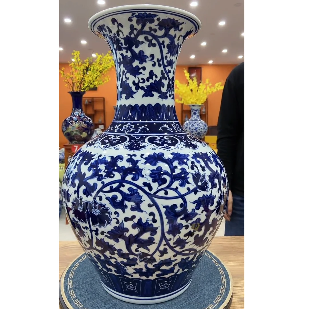 景德镇陶瓷器落地新中式客厅电视柜摆件手绘大号青花瓷富贵莲赏瓶