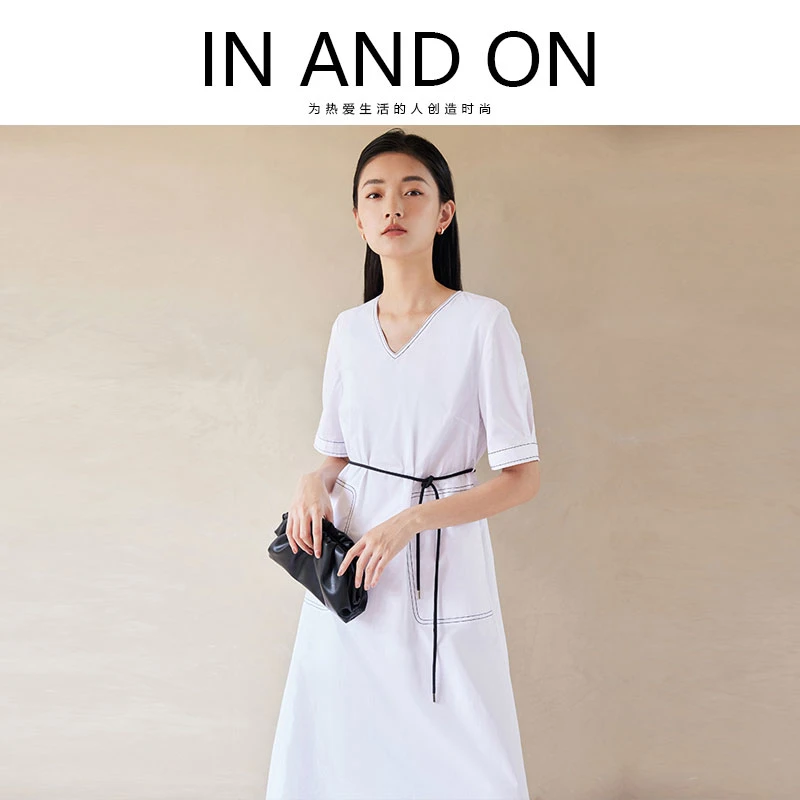 IN AND ON 高密精梳棉撞色连衣裙 52877