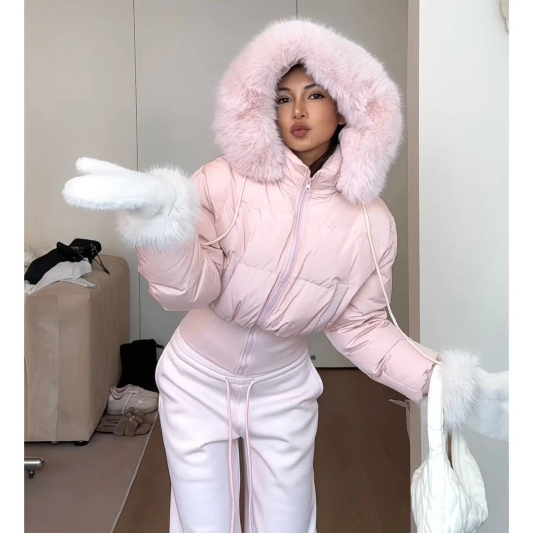 小野熊 【博主必备】粉色大毛领羽绒服D24N3785