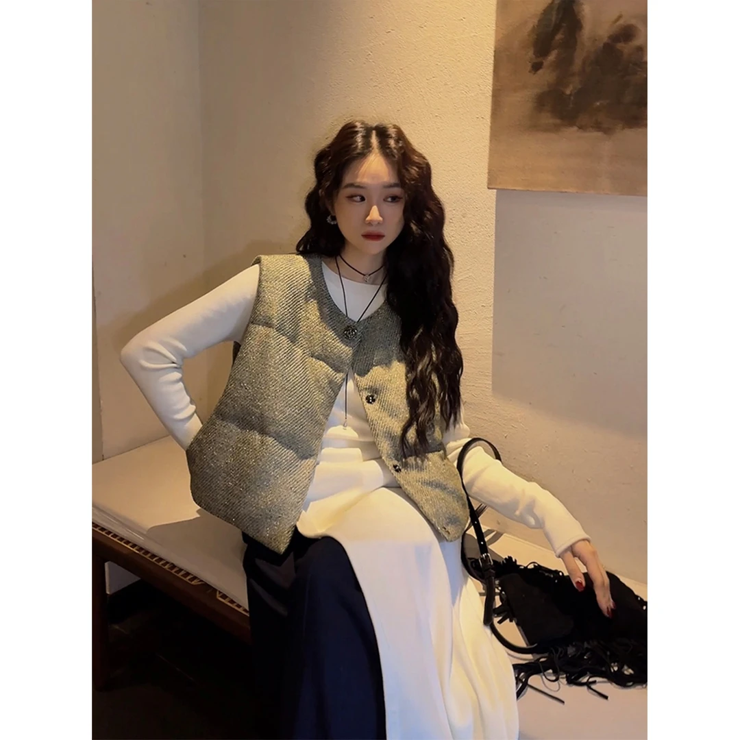 【云C专属】三吉黑花【青花】女款秋冬设计小香羽绒马甲外穿独特好看