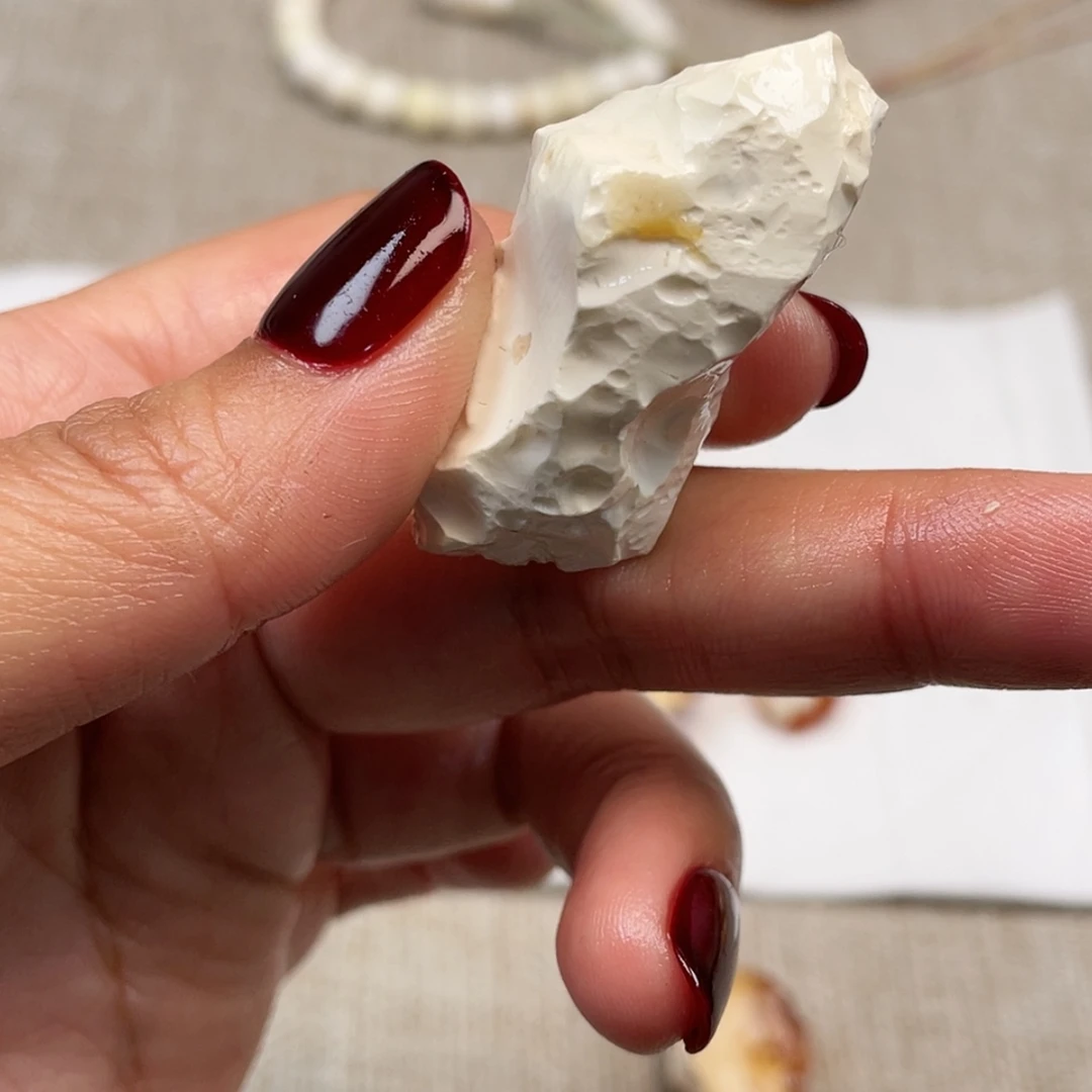 【闪购商品】定制琥珀未镶嵌C**t