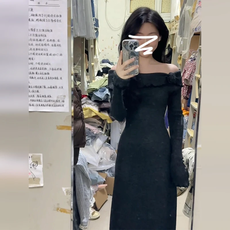 7720法式气质内搭黑色一字肩针织连衣裙子女装早春季新款打底长裙
