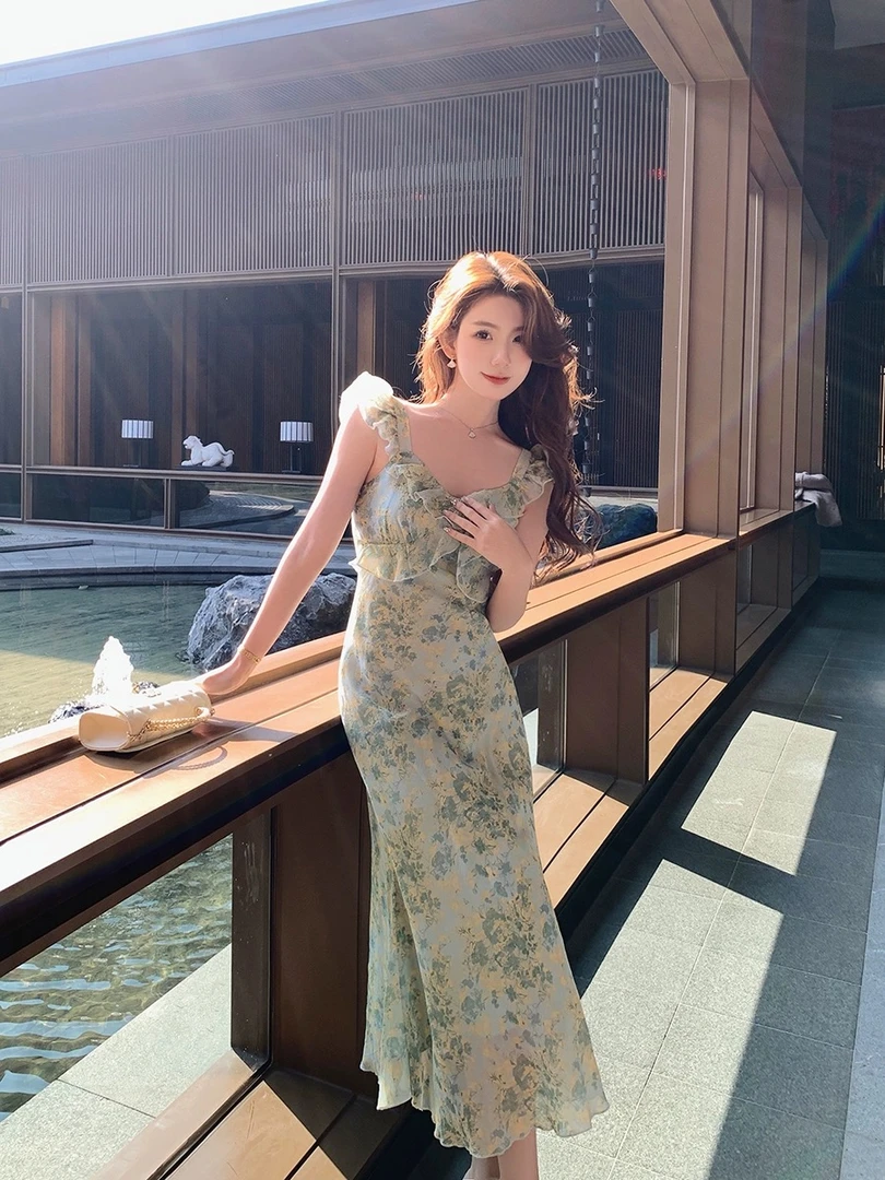 C512小飞袖碎花连衣裙子女春季2025新款高端法式无袖长裙