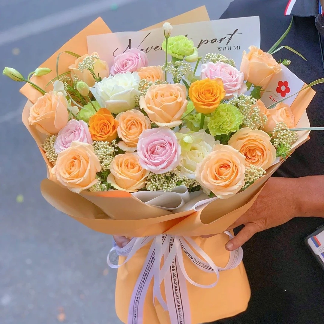 【绚烂盛放】11朵混搭玫瑰花粉玫瑰香槟玫瑰花鲜花束生日鲜花礼夏日新品鲜花送朋友小时达送花上门