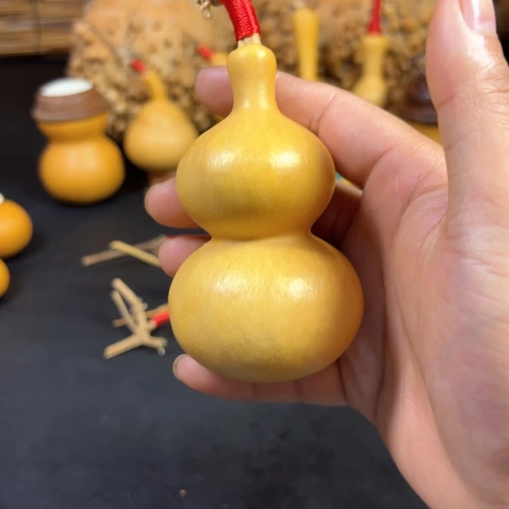 若*哈哈哈哈哈哈哈葫芦