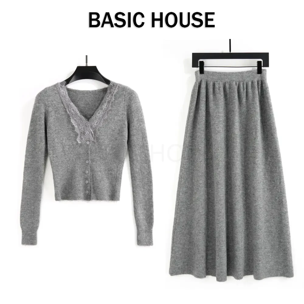 Basic House/百家好CSM2025新款气质蕾丝V领针织上衣显瘦裙子套装