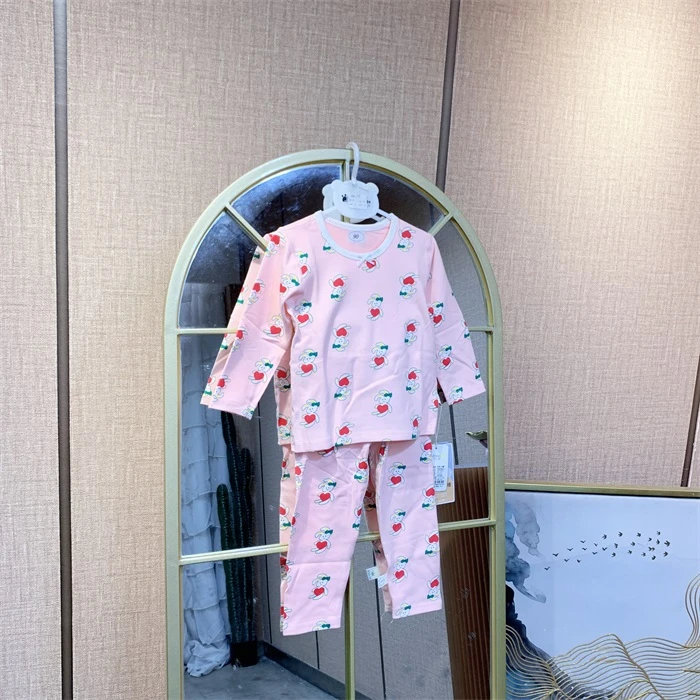 AQ199  宝宝粉色上衣裤子两件套