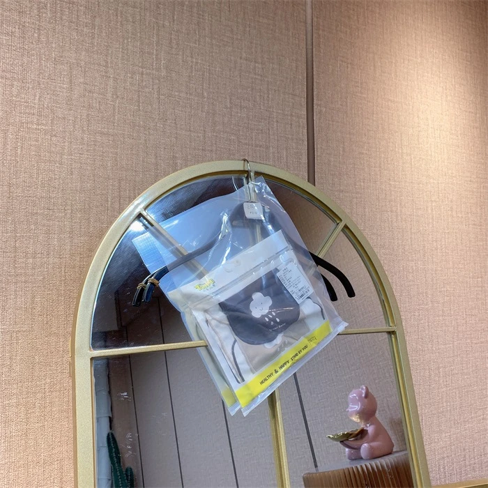 ET271  宝宝彩色隔汗巾  花色随机  2条一包