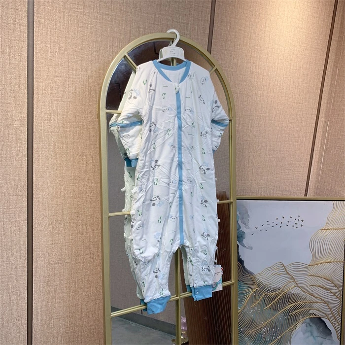 S1011   宝宝卡通夹棉可脱袖分腿睡袋