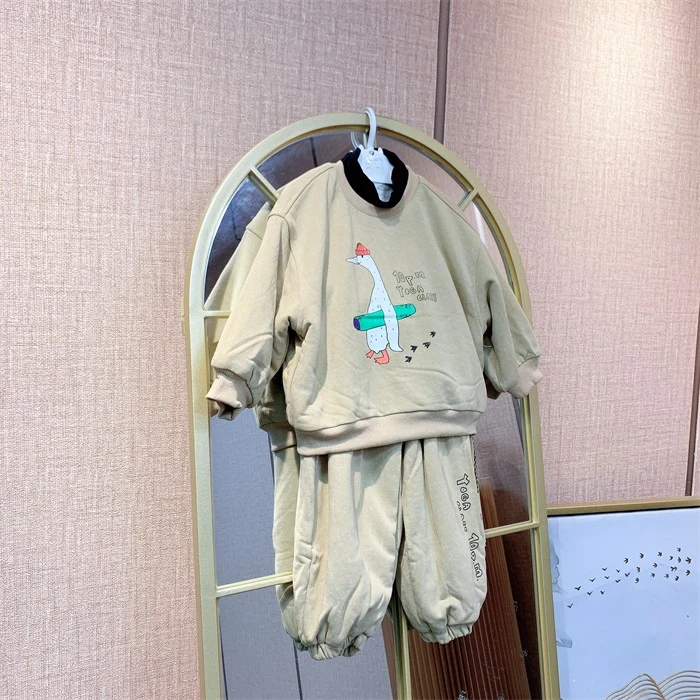 AD047   宝宝杏色上衣裤子加绒厚套装