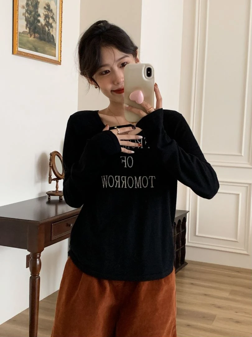 【素简.900136】30绵羊毛长袖针织打底领边带子字母款显瘦羊毛衫