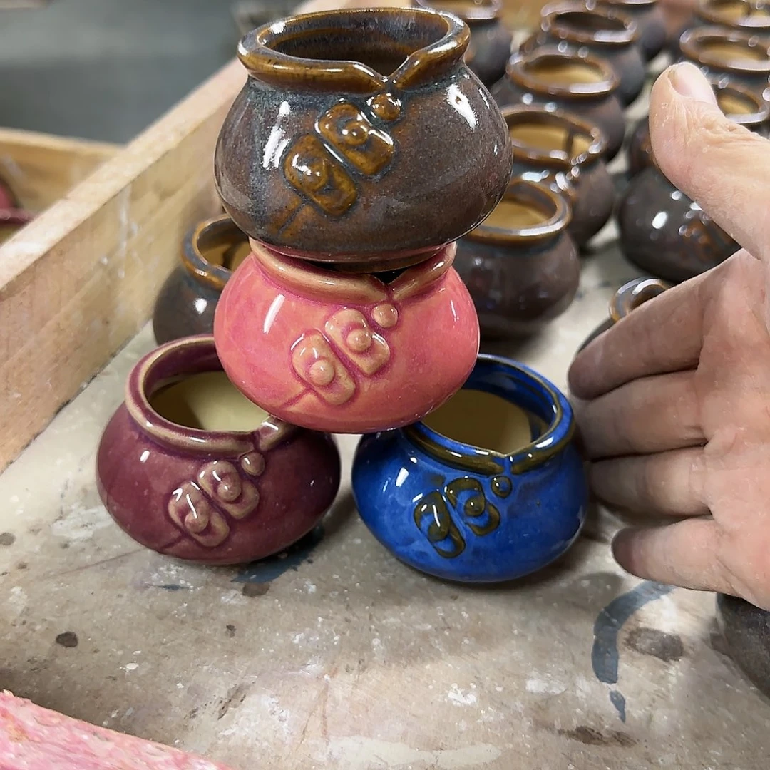 红陶20CM（含）-50CM（不含）4个