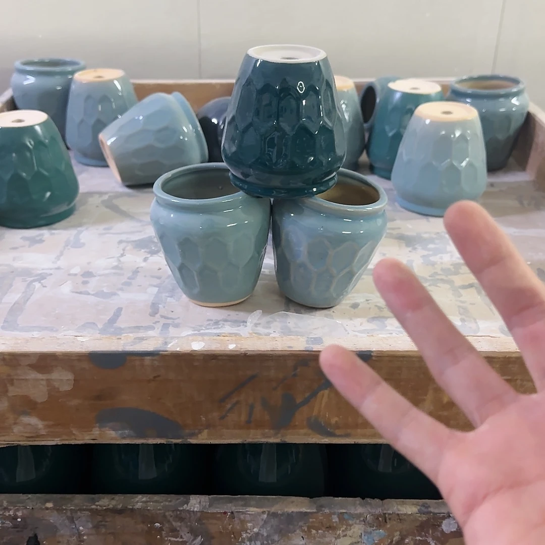 红陶20CM（含）-50CM（不含）3个随机