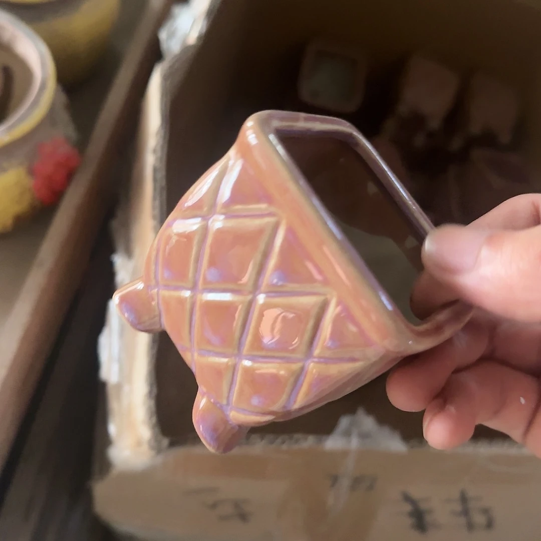 红陶20CM（含）-50CM（不含）