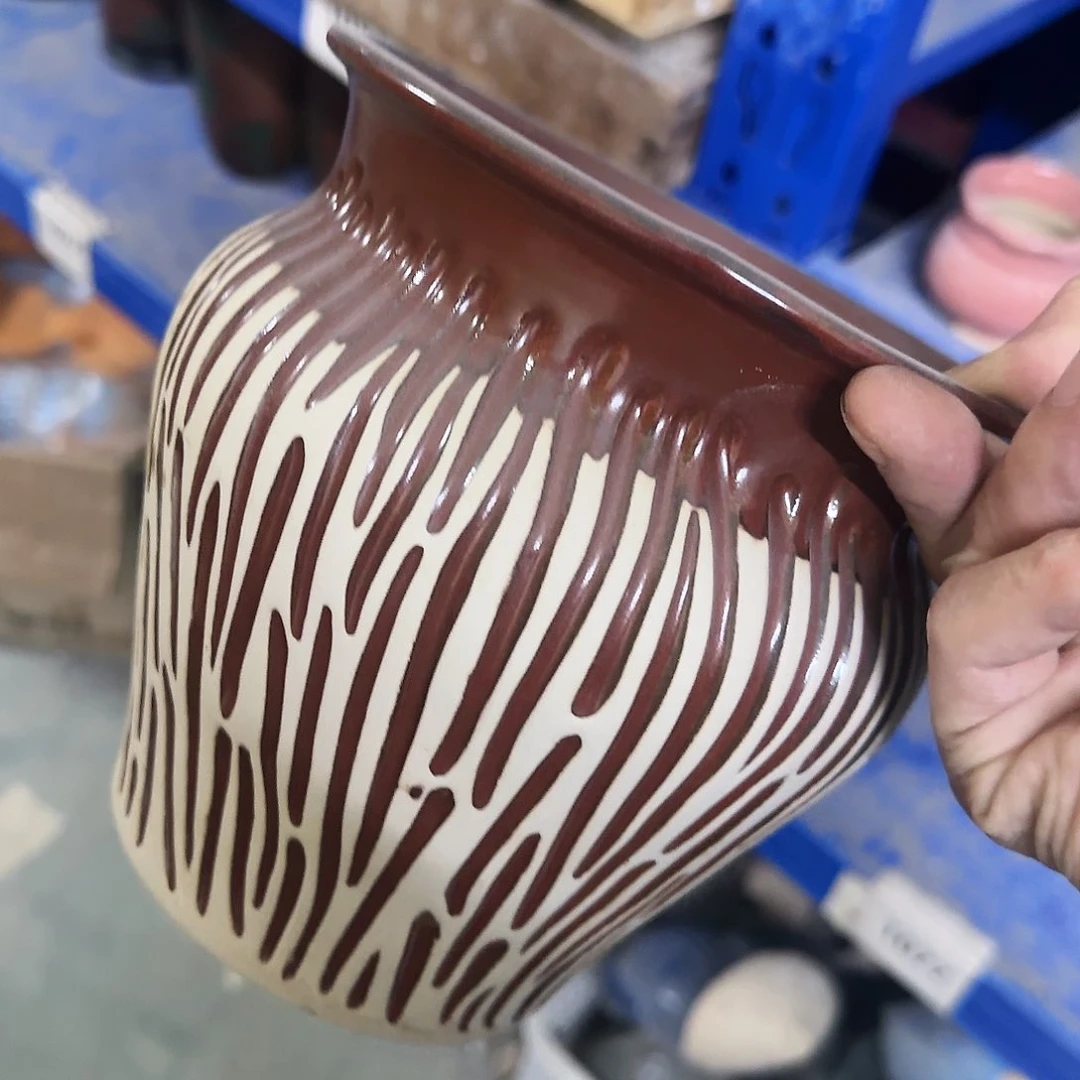 红陶20CM（含）-50CM（不含）1077