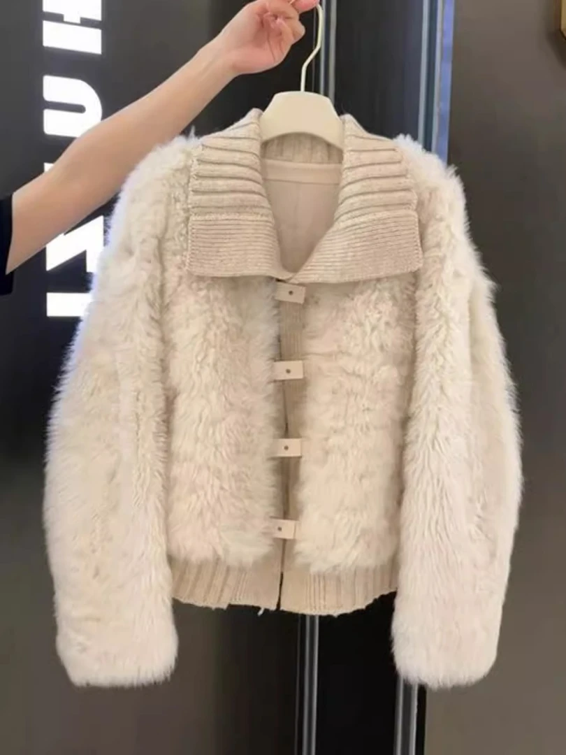 超保暖杏色毛毛外套女2024年冬季新款设计感小众法式皮毛一体大衣