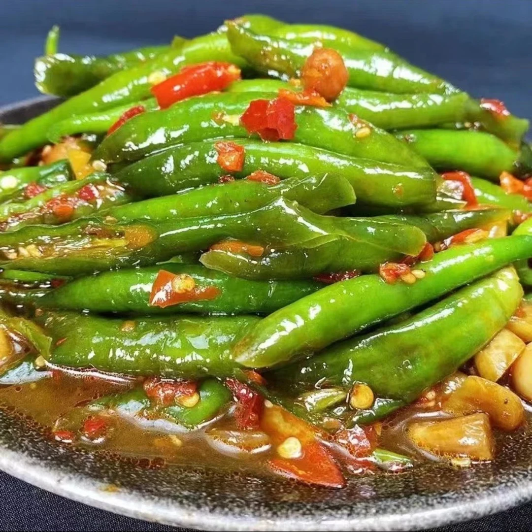 青椒小米辣新鲜辣椒腌制腌青椒腌辣椒香辣下饭菜爽口手工辣椒酱