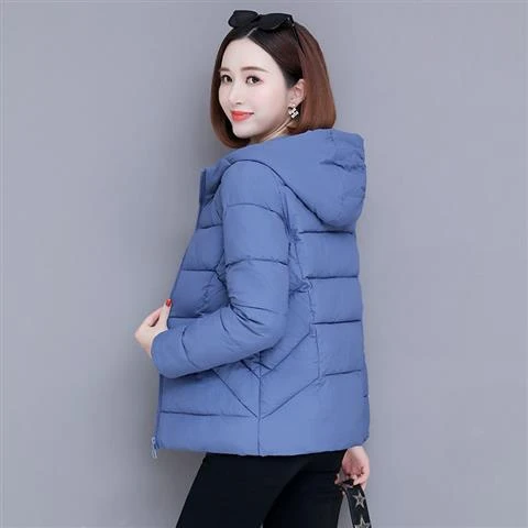 时尚羽绒服女年反季冬季外套女妈妈短款轻薄棉衣女式小