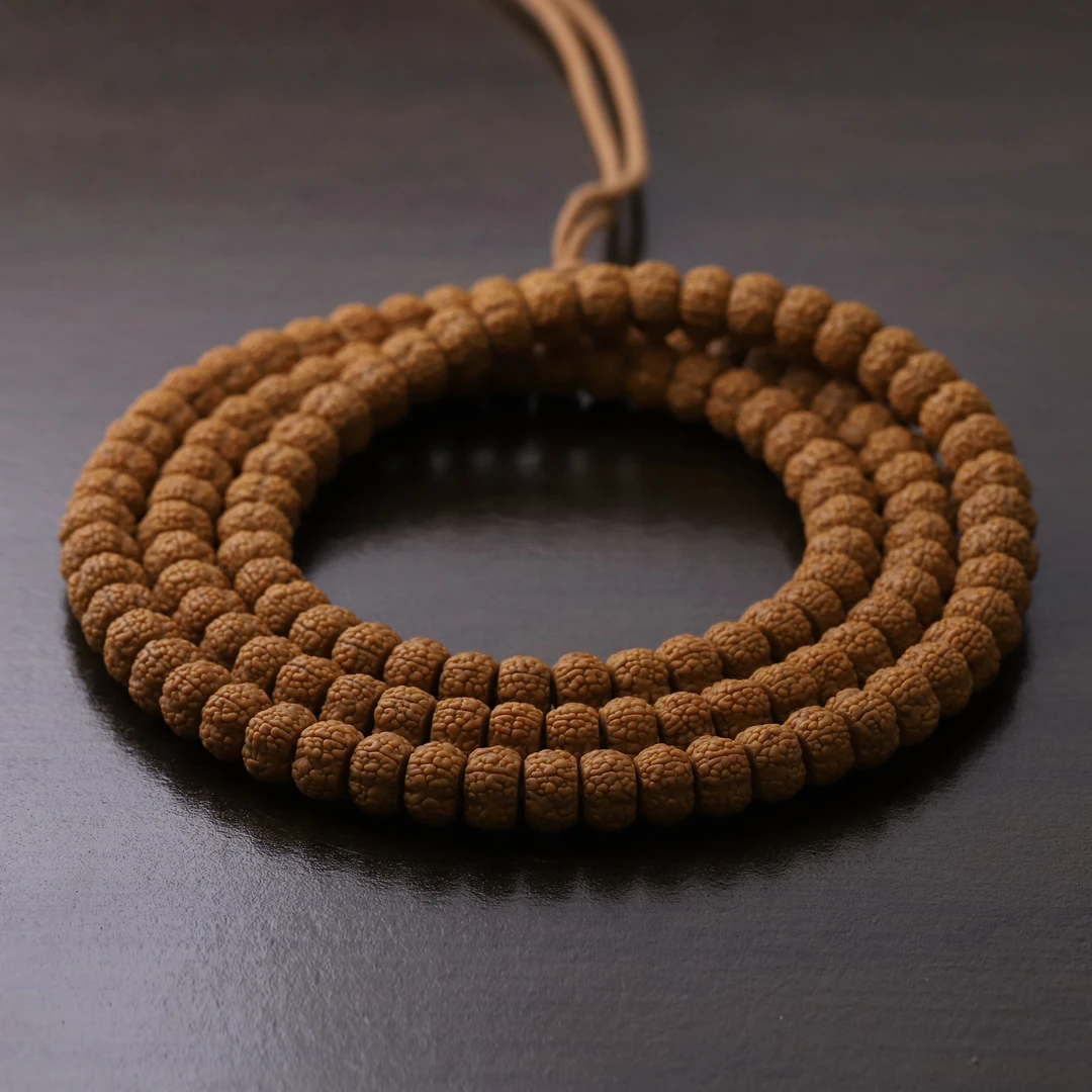 S7953 【藏式龙鳞毒药】精工微打底藏切四瓣龙鳞小金刚108文玩手串