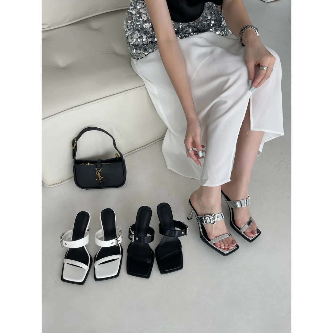 【清凉夏日】5cm 韩版新款细跟凉鞋 女方头露趾百搭一字扣带 L256