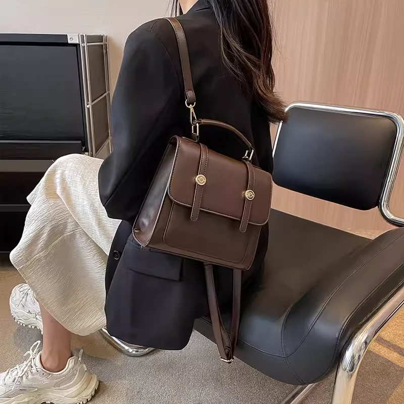 艾米兔女包2025新款百搭洋气通勤休闲潮流小众设计时尚双肩背包