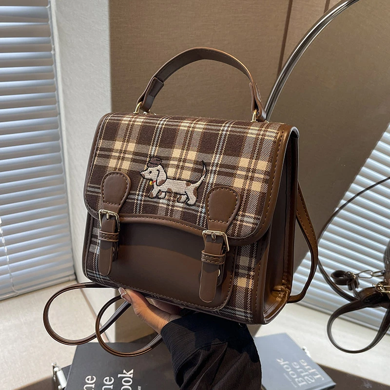 艾米兔女包2025新款时尚格子手提包洋气可爱图案百搭休闲双肩包