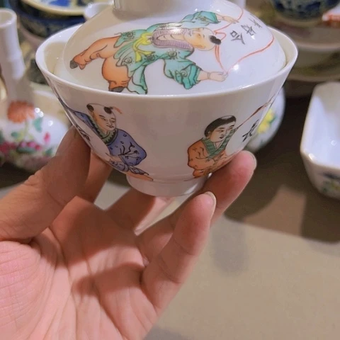 瓷片一首歌曲都会成为我们记忆最深处