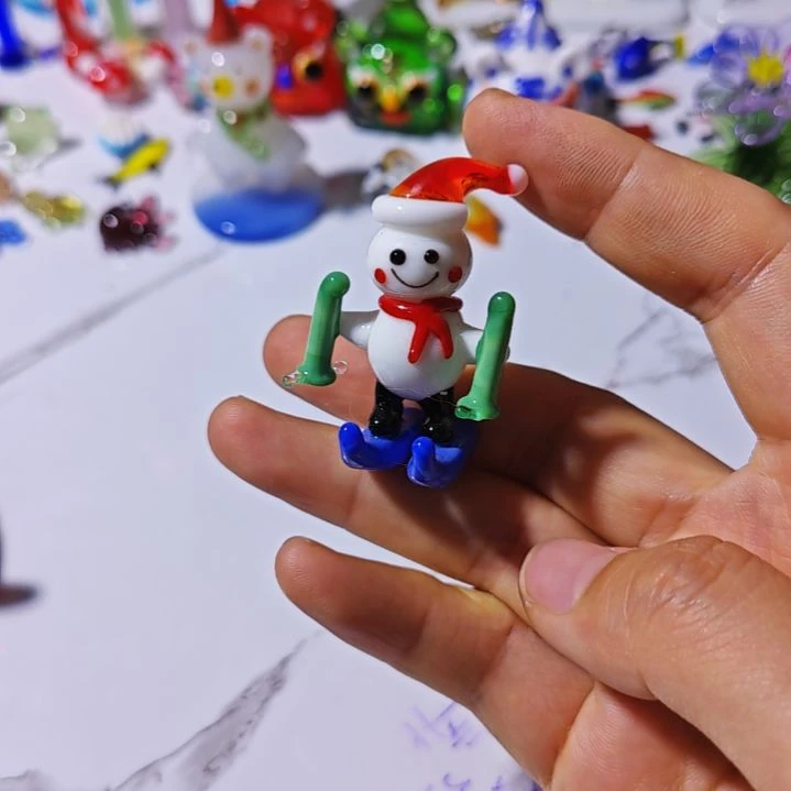 琉璃手工艺品滑雪