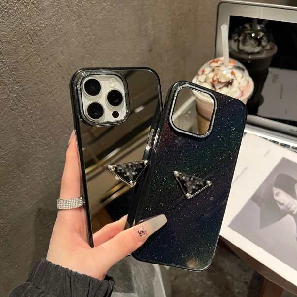 ins简约黑色边框P标黑色闪粉背板镜面壳适用苹果16/15pro Max