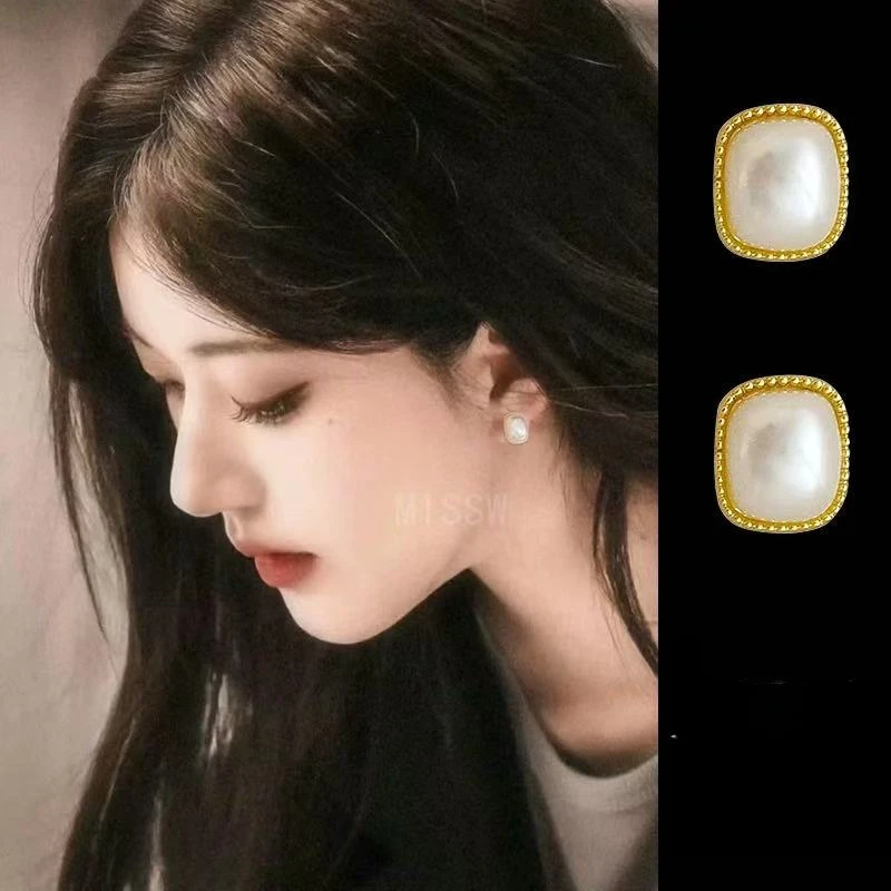 铜合金仿珍珠耳饰 法式百搭优雅方形珍珠耳钉