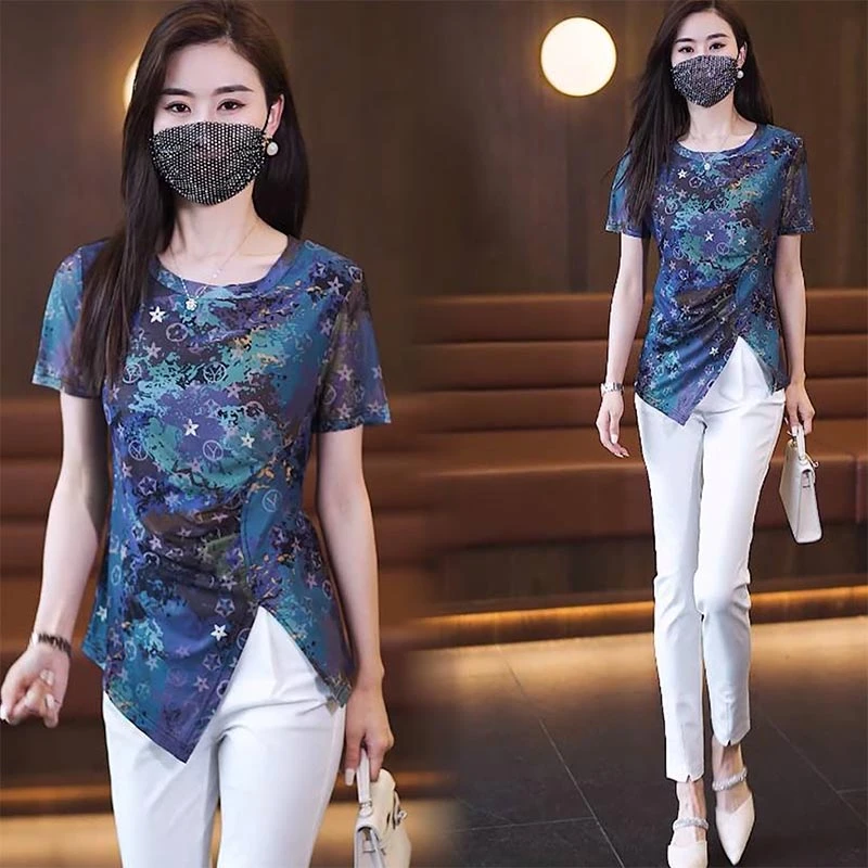 夏季2025不规则圆领中袖显瘦气质时尚印花春季新款打底女士上衣