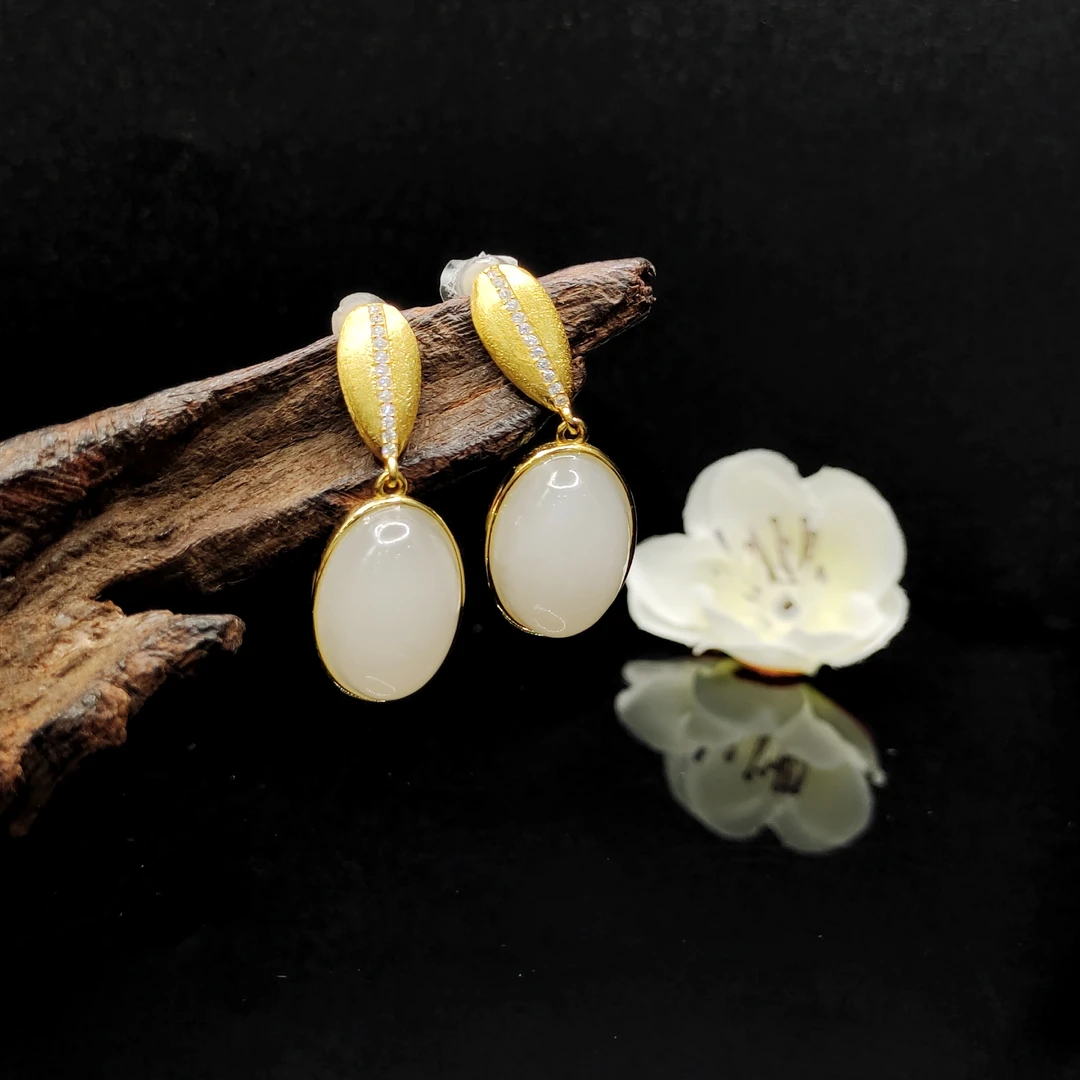 【老三珠宝】s925银和田玉蛋面耳钉J1-约13-9-5mm