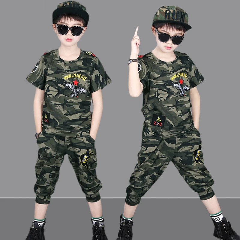 男童夏装2025新款儿童迷彩服短袖t恤中大童警服特种兵军训服套装