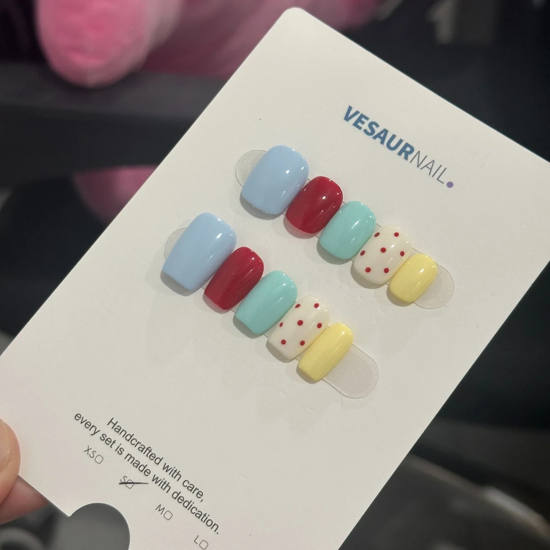 批发专属【多巴胺色】纯手工美甲蓝色猫眼波片天花板穿戴甲