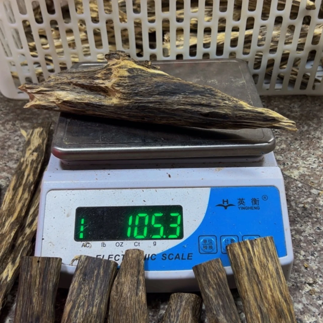 【闪购商品】雕刻木材老*